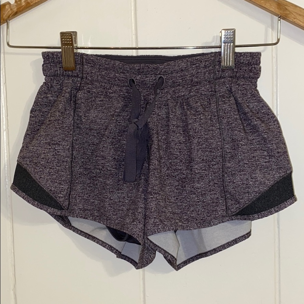 lululemon gray/heather hotty hot shorts